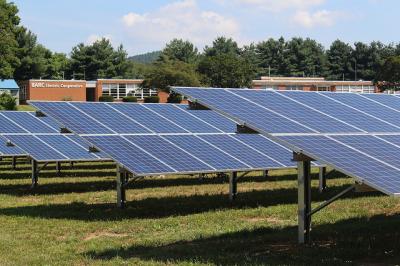 The BARC Electric Cooperative solar project. Photo by <a href="https://www.flickr.com/photos/usdagov/30341090751" target="_blank">USDA</a>